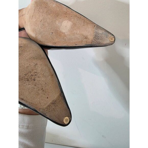 Manolo Blahnik Carolyne Low-Heel Patent Halter Pumps 39 (US 9B) - Picture 10 of 10